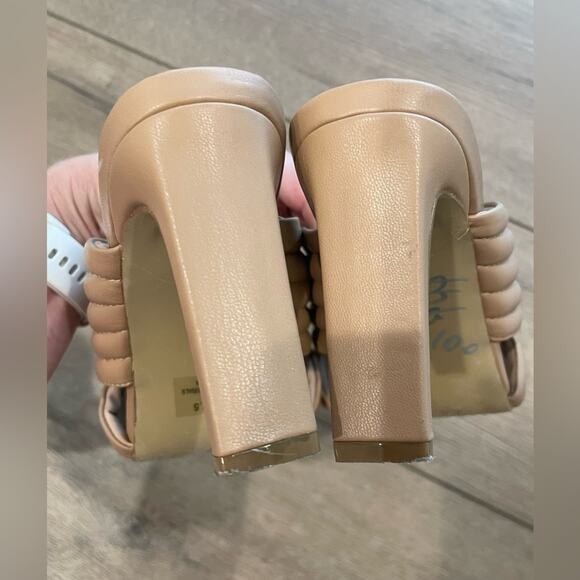 Dolce Vita Nude/ Neutral Heel Sandals‎ Size 7.5 - Picture 6 of 9